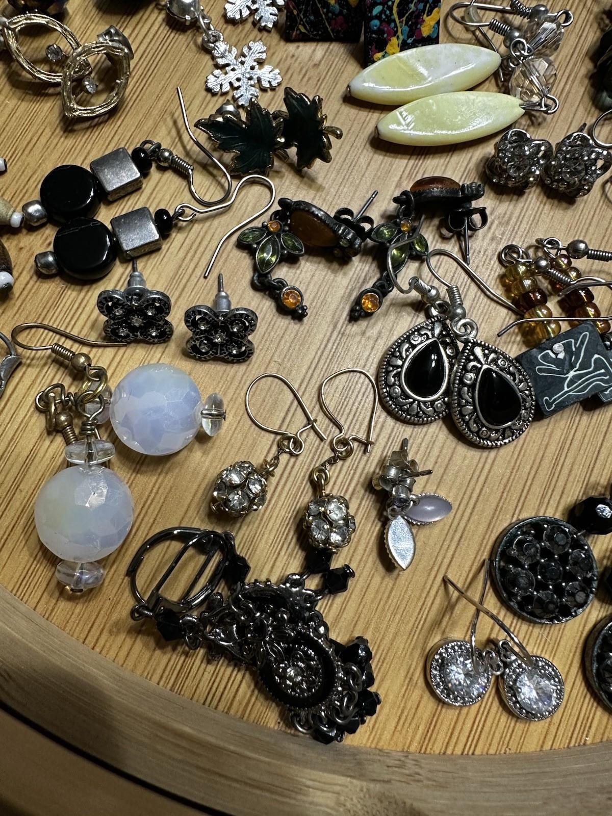 Lot Of 50+ Pairs Of Fashion Earrings Good Condition Wear or Sell!