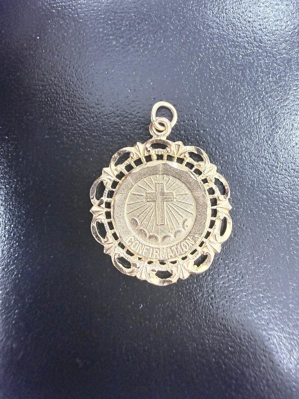 14kt Yellow Gold Confirmation Cross Round Charm Pendant Religious No Stone