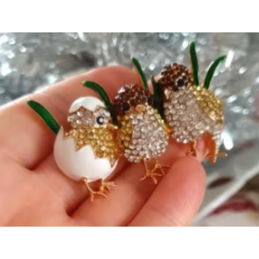 Easter Spring Rhinestone Sparkling Chick Brooch Cute Grass Bird Pin Jewelry Gift