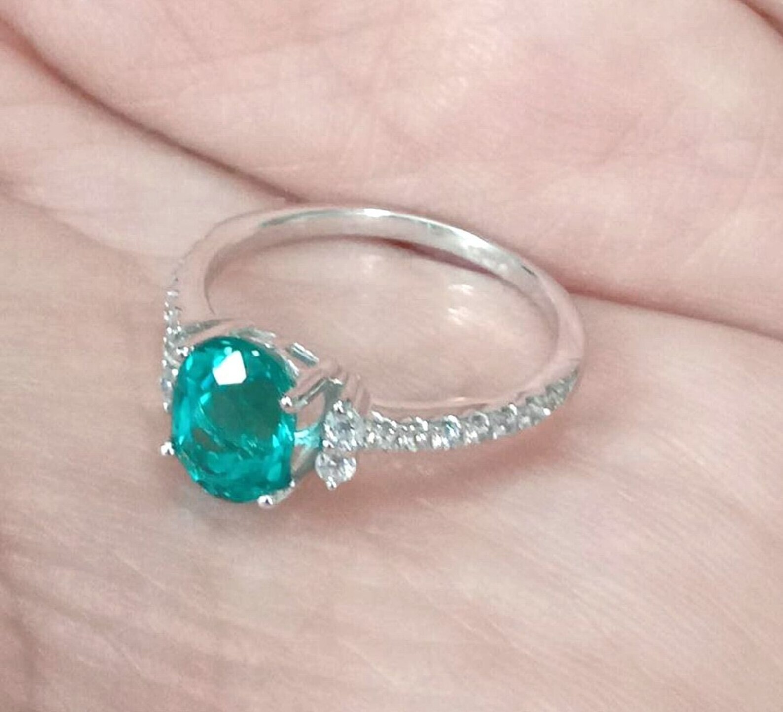 Lab-Created BLUE PARAIBA TOURMALINE HANDMADE OVAL CUT SIDE ZIRCON RING SIZE 7