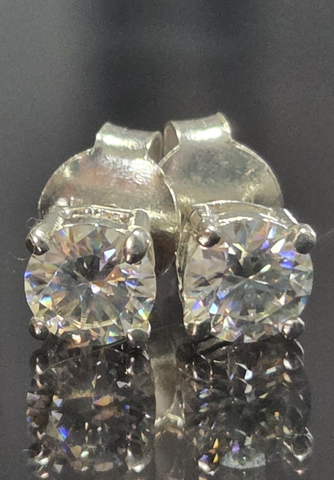 without packaging CERTIFIED 100 CT ROUND BRILLIANT CUT NATURAL HPHT WHIT G1N