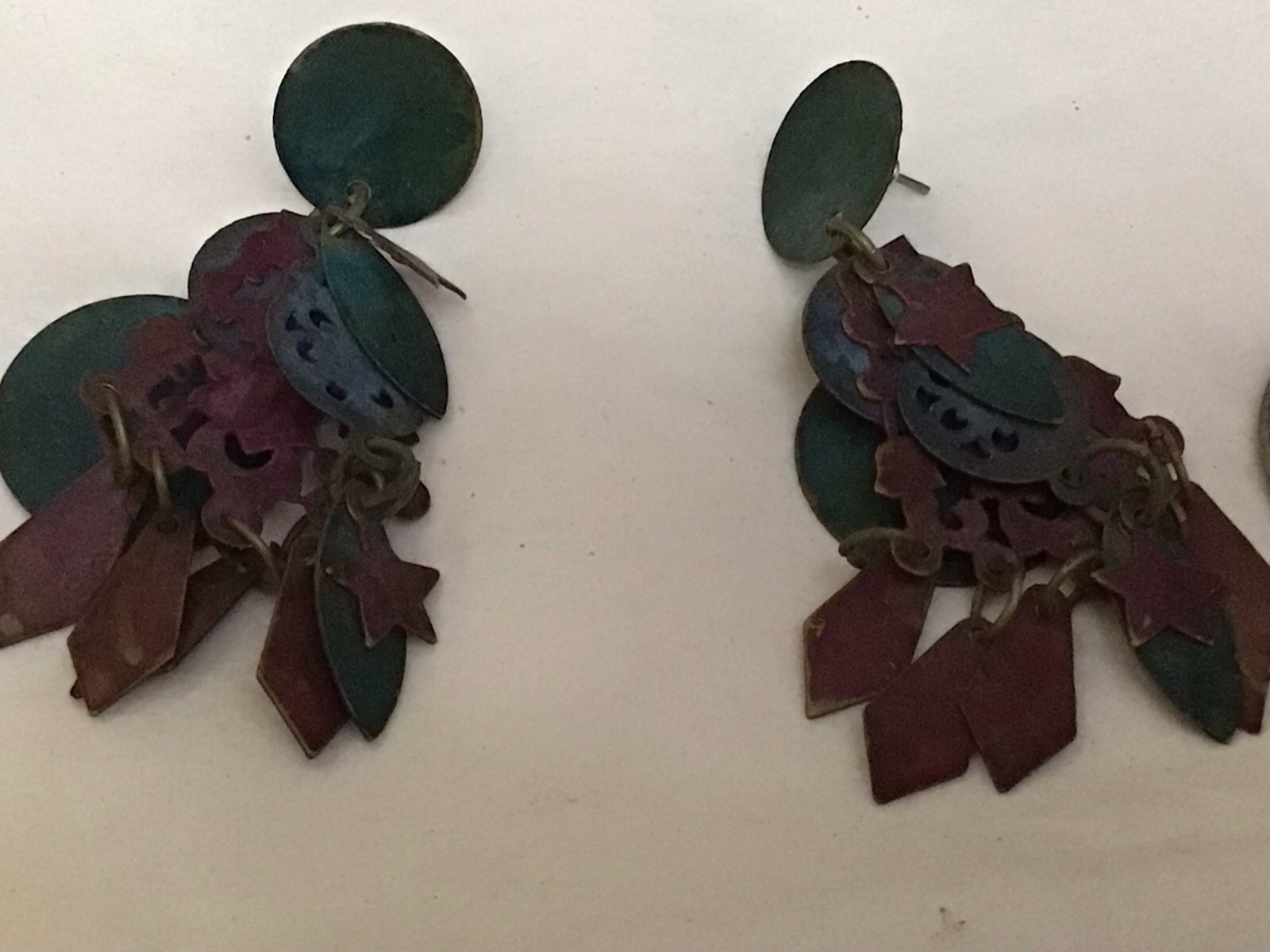 Lot 8 Pair Pierced Earrings Hoops Drop Dangle Shield Unknown Metal & Materials