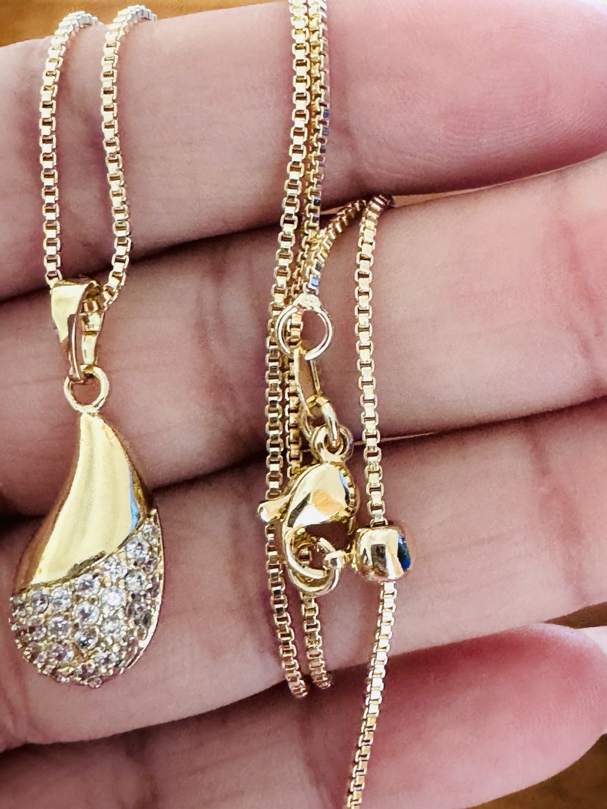14K Gold Plated Teardrop Pendant Necklace White Crystal Pavé Box Chain necklace