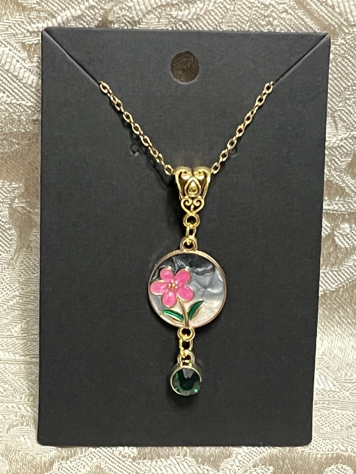 Retro Floral Gem Enamel Pendant Gold 18” Necklace Bohemian Floral Novelty