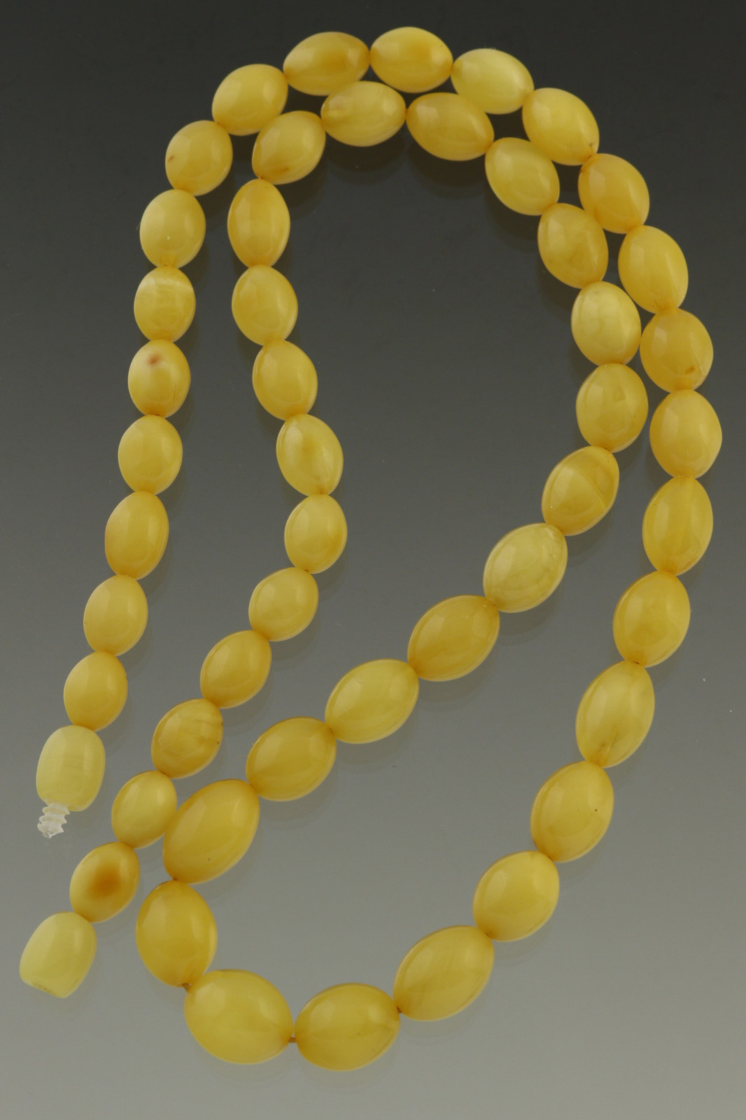 Egg Yolk Perfect Olive Beads 12x9mm Genuine BALTIC AMBER Necklace 15.7g 180814-3