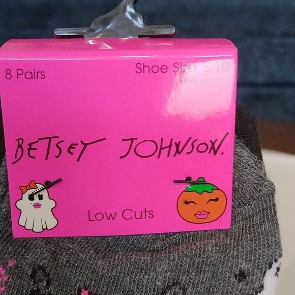 Betsey Johnson Goldtone Flower Earrings + 8 pair Low Cuts Sock Gift Set
