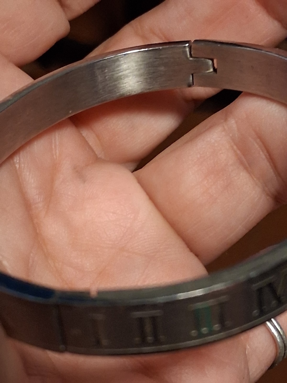 Stainless Steel Roman Numeral Hinged Bracelet For Men Women