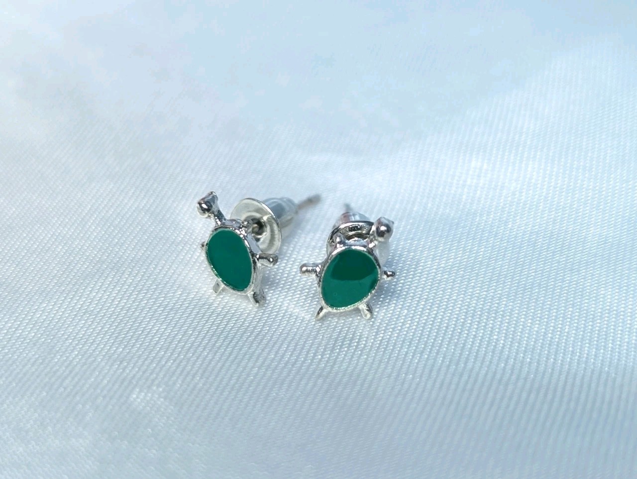 NEW Earrings Green Turtle 🐢 Sterling Silver Studs Painted Fashion Earrings