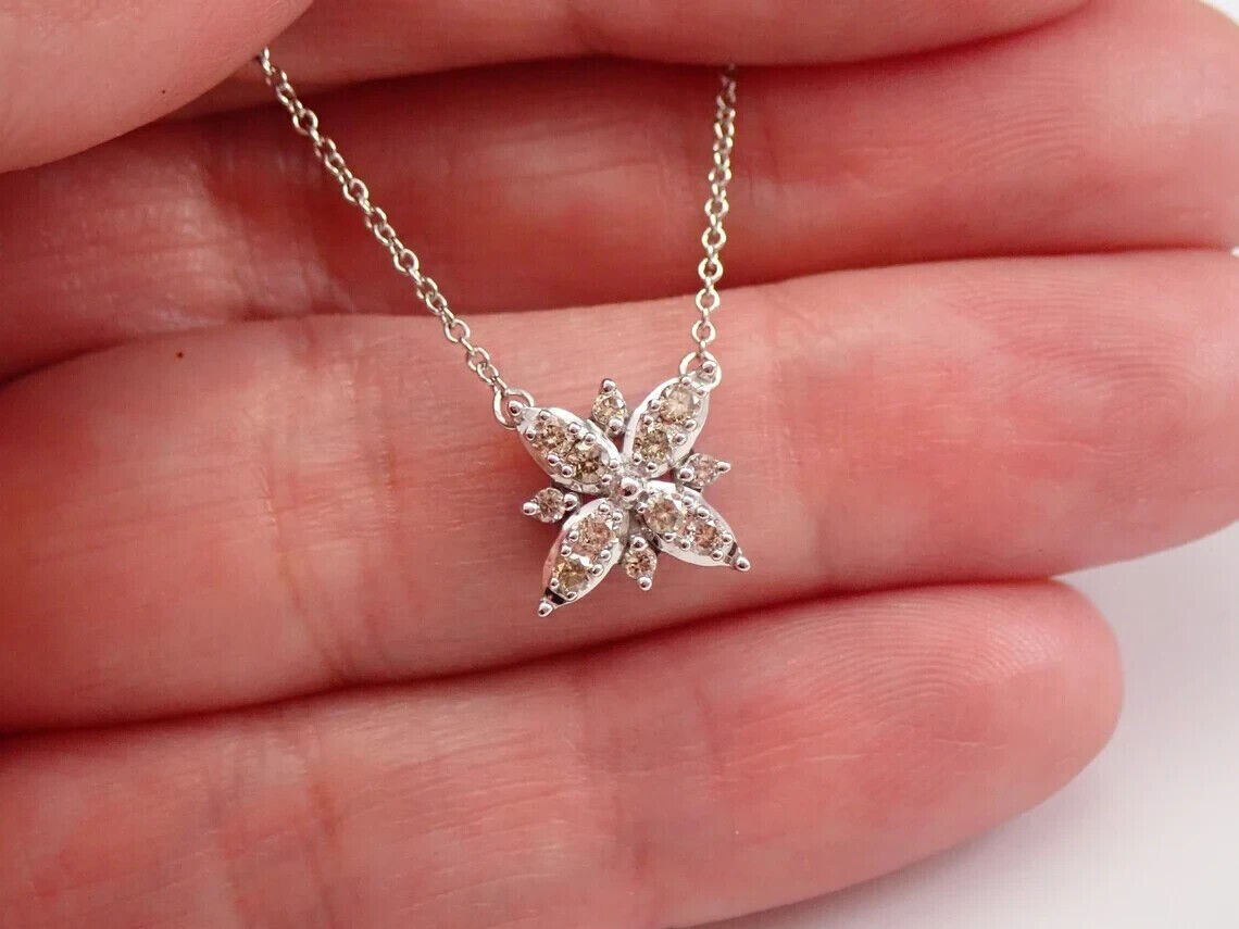 14k White Gold Plated 2.25Ct Round Cut Simulated Diamond Snowflake Pendant Chain
