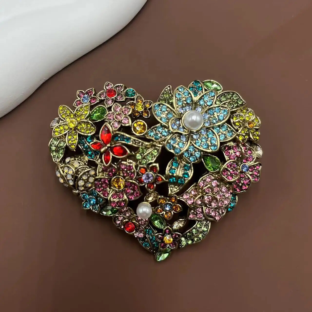 Unisex Flower Heart Rhinestone Badges Pins Vintage Retro Baroque Crystal Brooch