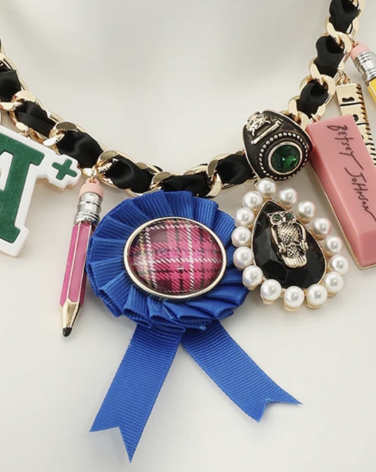 Betsey Johnson 🍎BEST IN CLASS🎓 Charm Statement Necklace NWT