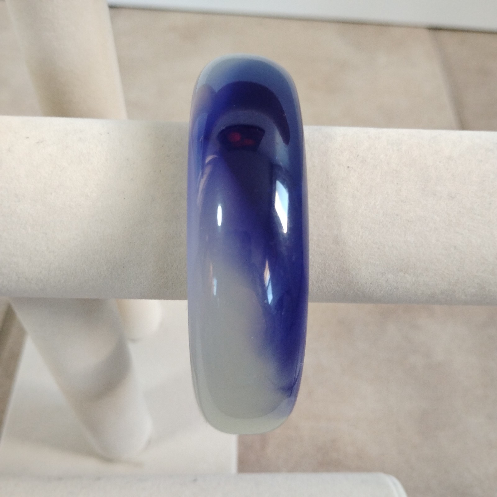 New Chunky Blue Resin Plastic Bangle Bracelet Heavy Sz 8 Drip