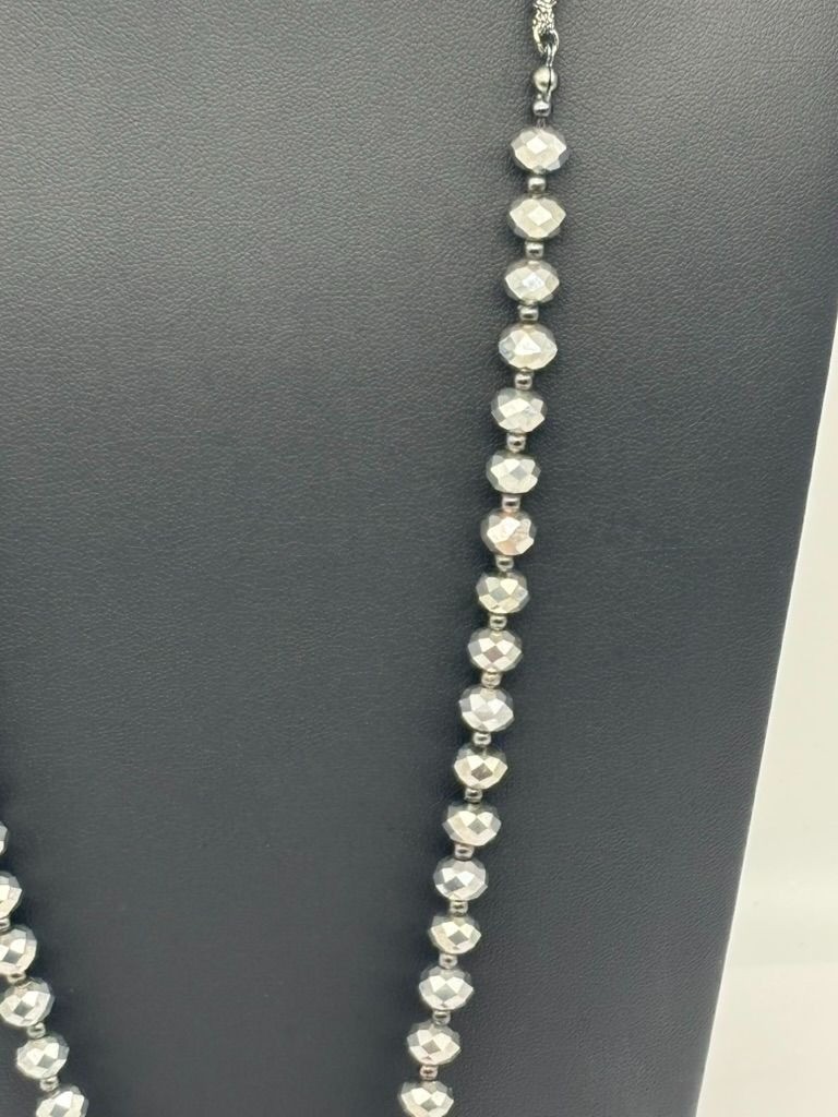 Chico’s Long Beaded Necklace With a Pale Peach Feather Pendant Adjustable Signed