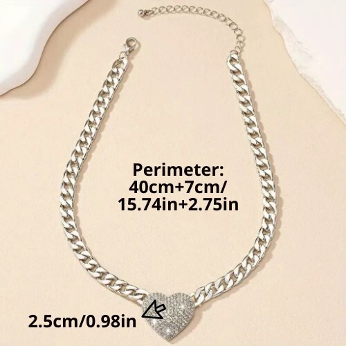 Punk Heart-Shaped Rhinestones Pendant Cuban Chain Pendant Necklace Female