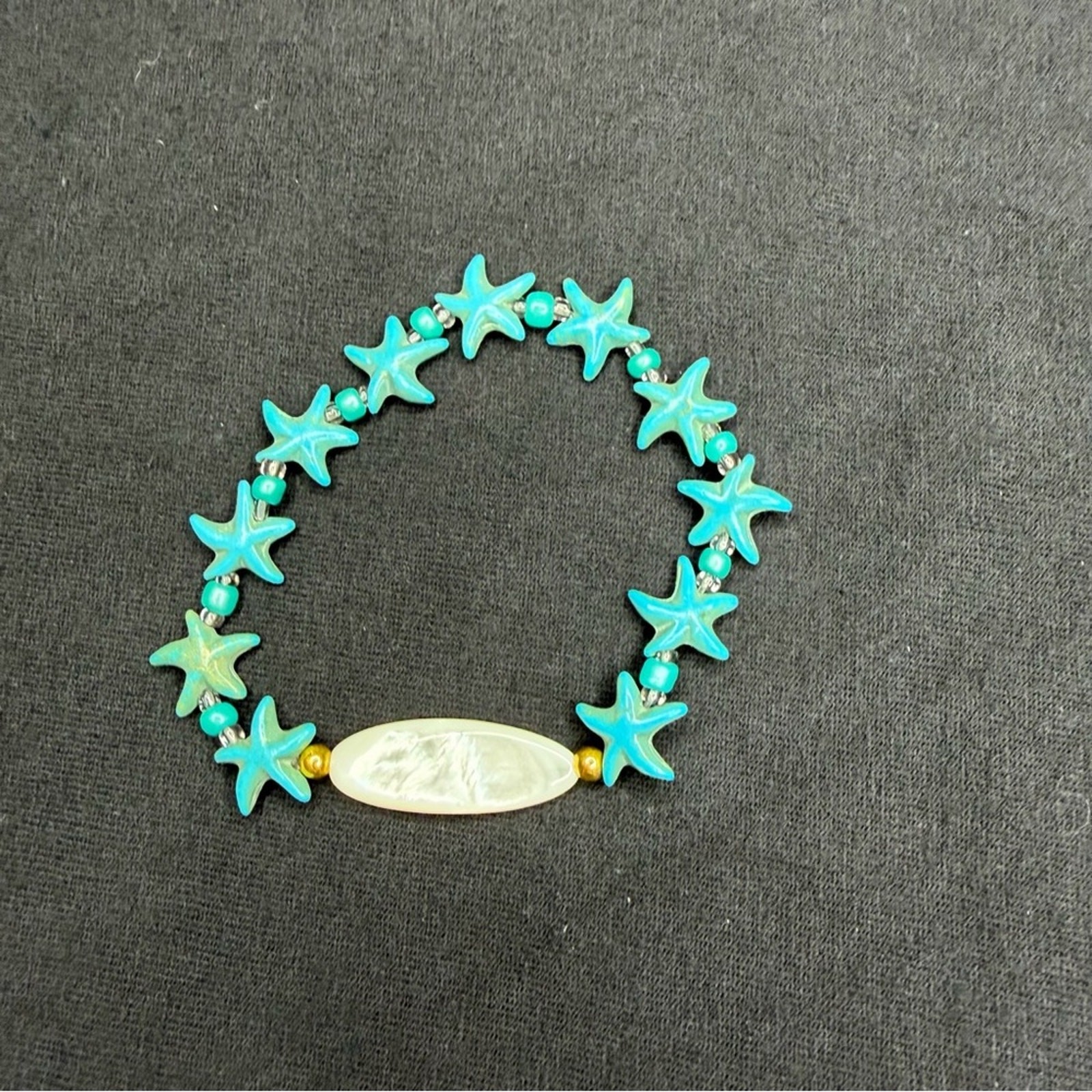Mother of Pearl with dyed howlite starfish bracelet handmade stretchy 7 inch