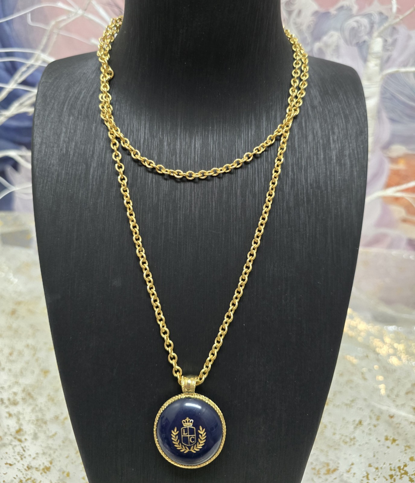 Labradorite White House Black Market Pendant Necklace Gold Tone