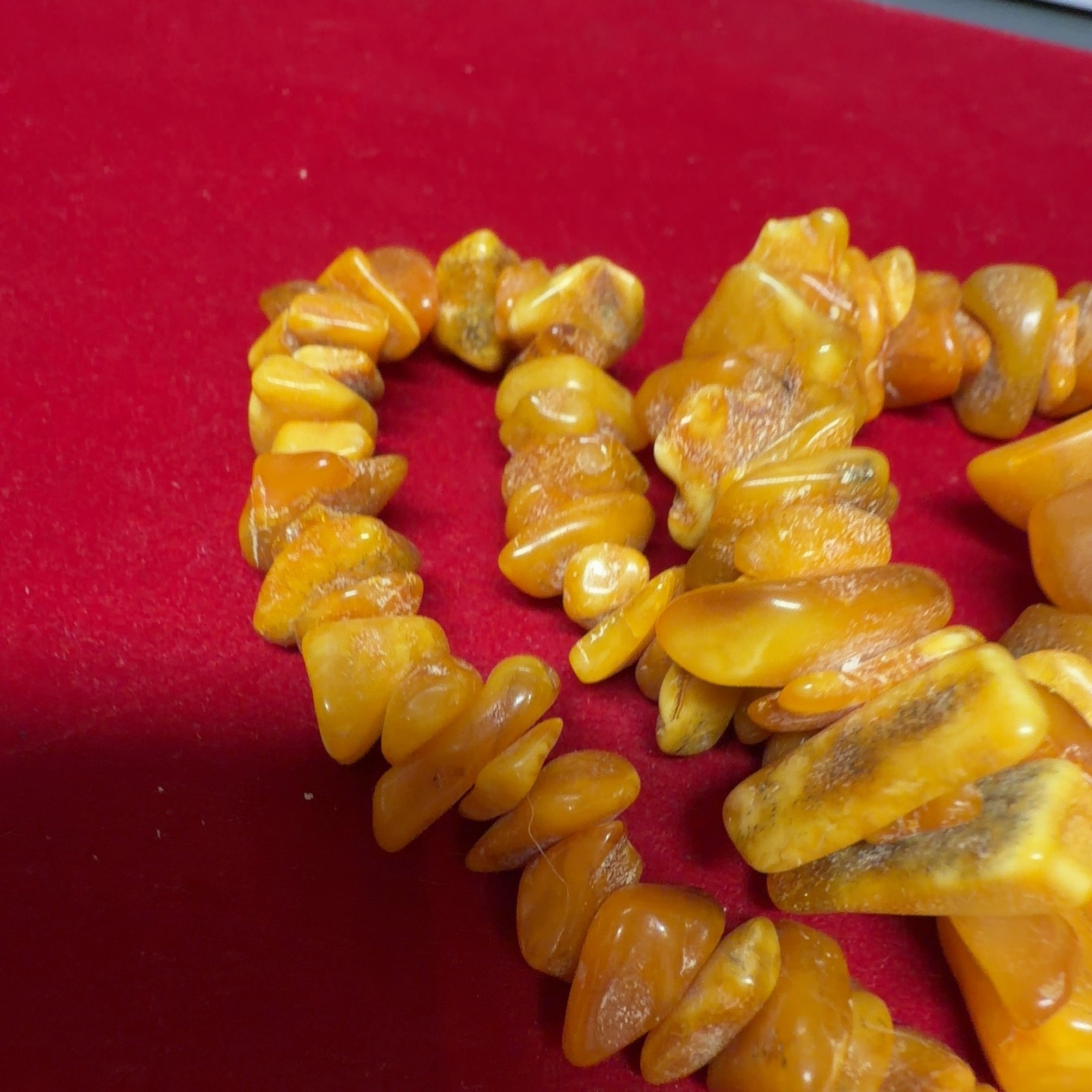 UNBRANDED Honey Amber Chip Necklace Baltic Style Tumbled Nuggets 25 inch