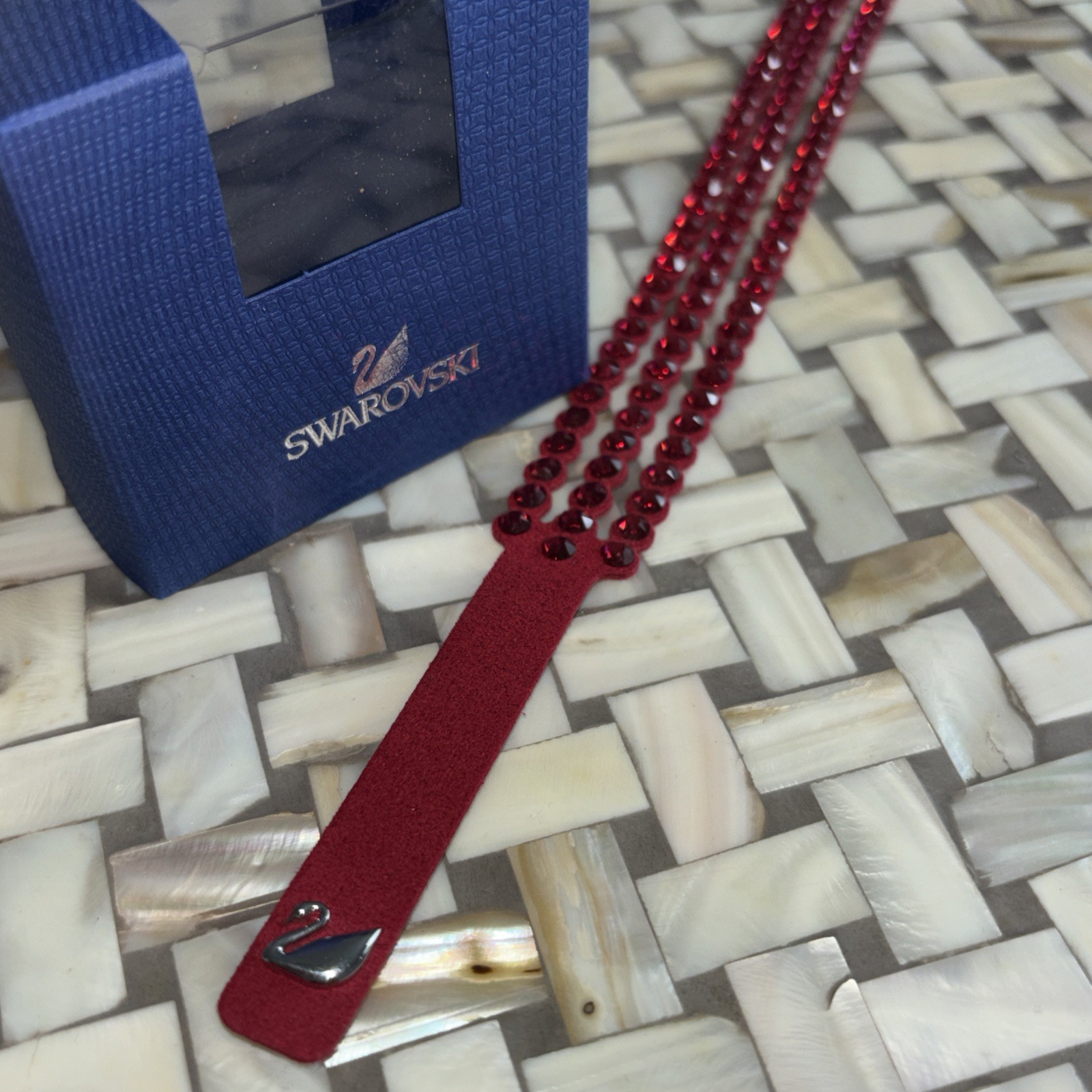 *Genuine Swarovski Power Slake Crystal Bracelet Red 5511701 Swan*