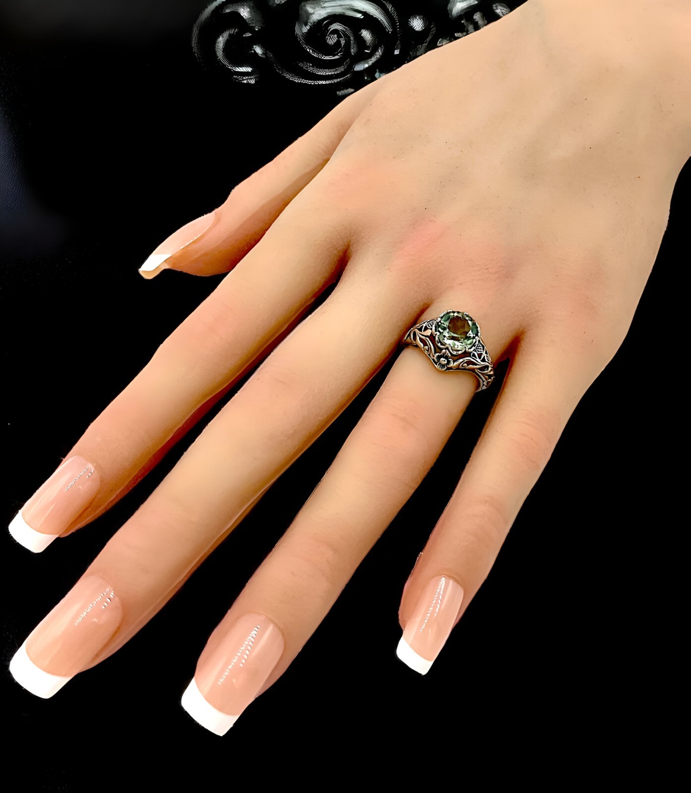 SCOTTISH THISTLE VINTAGE STYLE STERLING SILVER GENUINE GREEN AMETHYST RING 1258