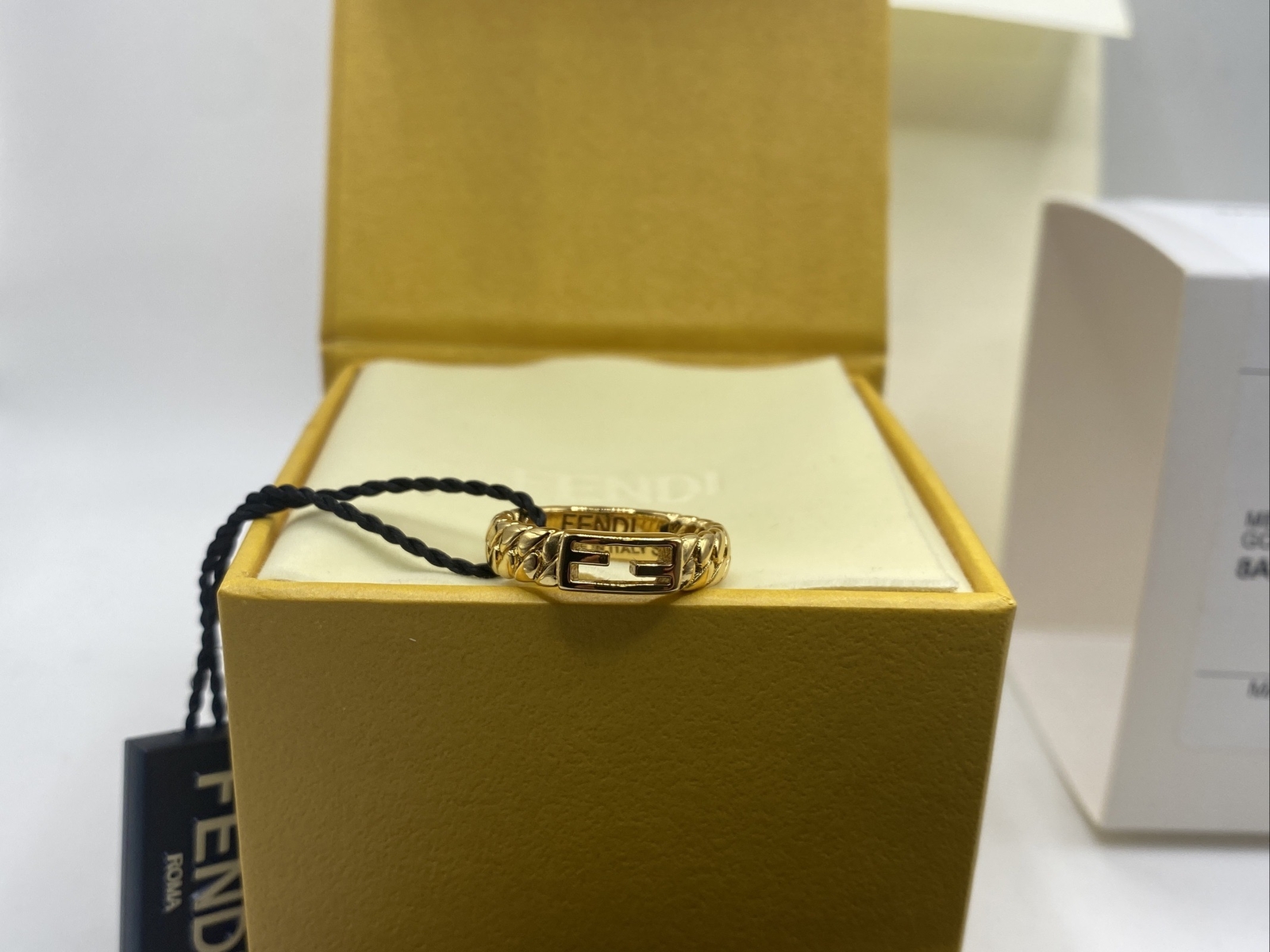 FENDI BAGUETTE RING IN GOLD COLOR RING. SIZE FENDI S / USA 5.5. NEW & AUTHENTIC