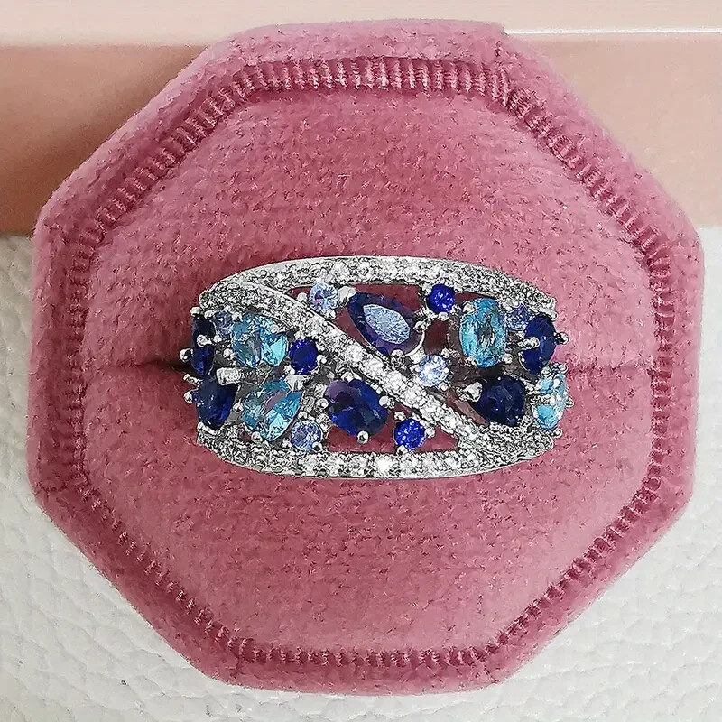 Elegant 925 Sterling Silver Blue White Topaz Wedding Engagement Ring Size 8