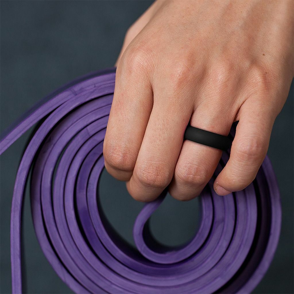 Set of 7 Pack Silicone Wedding Engagement Ring Men Women Rubber Band Gym Sports