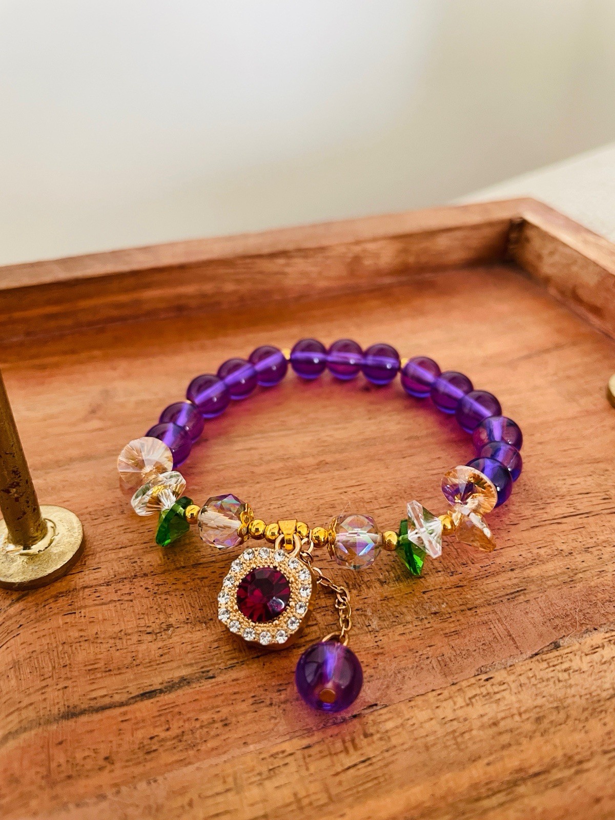 Women’s Amethyst Beaded Stretch Bracelet Gold Tone