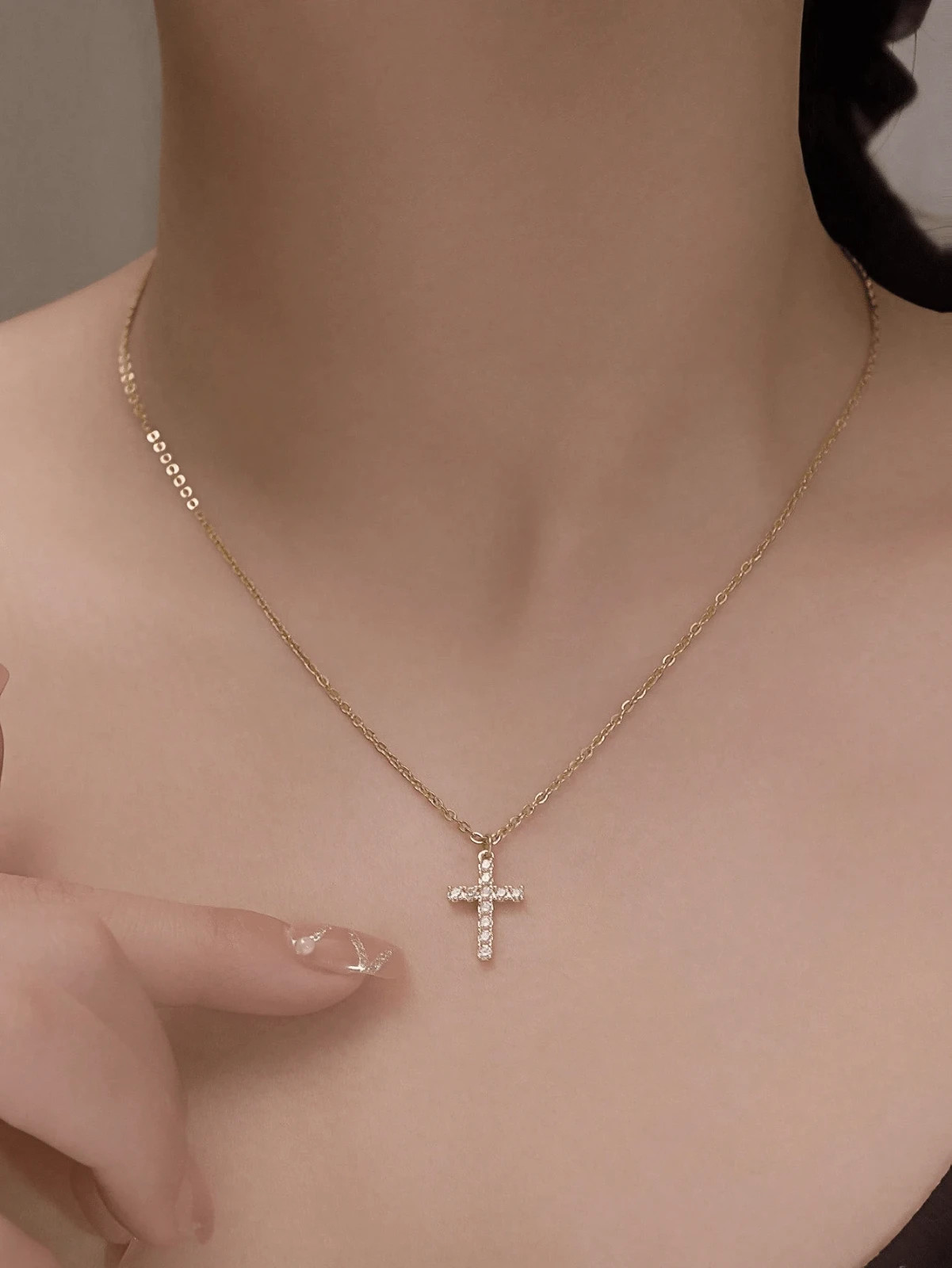 ELEGANT WOMEN’S GOLD COLOR CZ CROSS PENDANT NECKLACE CHAIN GIFT FOR HER USA