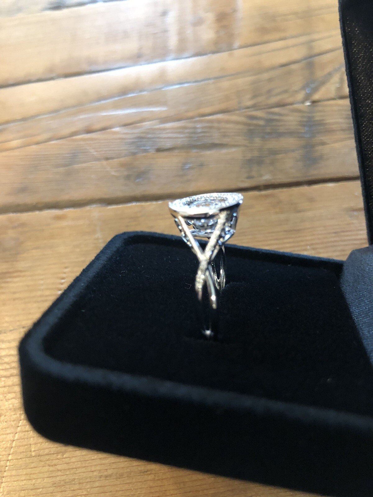 Avon Everlasting Love Ring Floating CZ Stone Raised Setting 925 Size 9