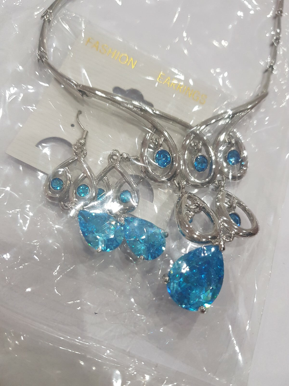 Necklace Silver Shine Beautiful Modren Style 4 Colors Available