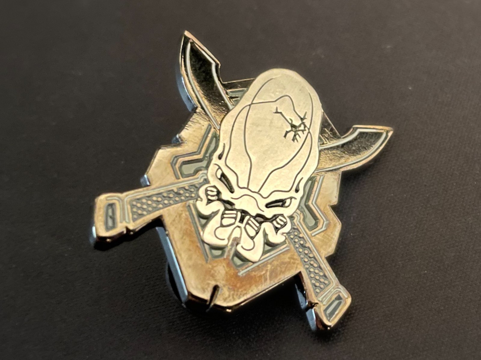 Halo Legendary Metal Enamel Pin