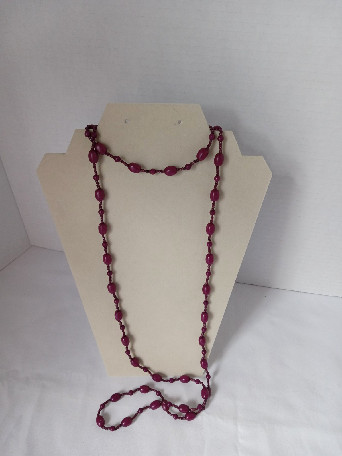 3pc Endless Beaded Neclace Lot Burgundy Blue, and Green.24″ slip on Lightweight