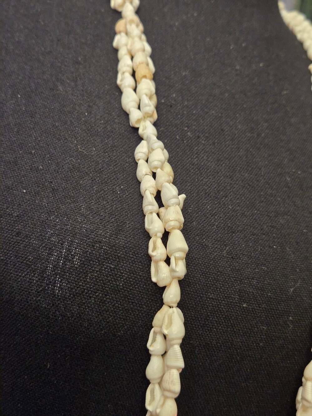 Vintage Puka Lei/ Necklace –