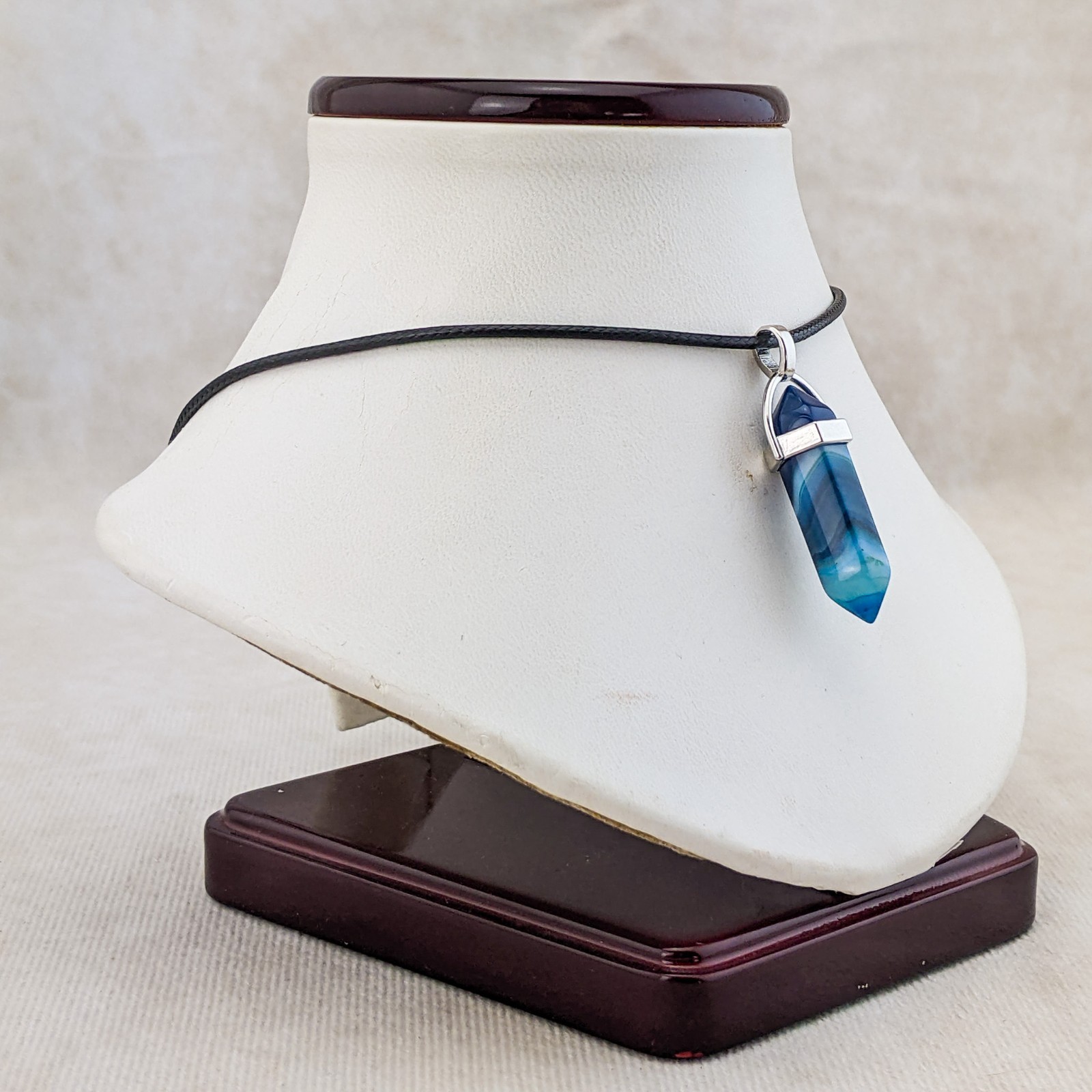 Blue Agate stone Hexagon Point Pendant Chakra Reiki Healing Amulet necklace