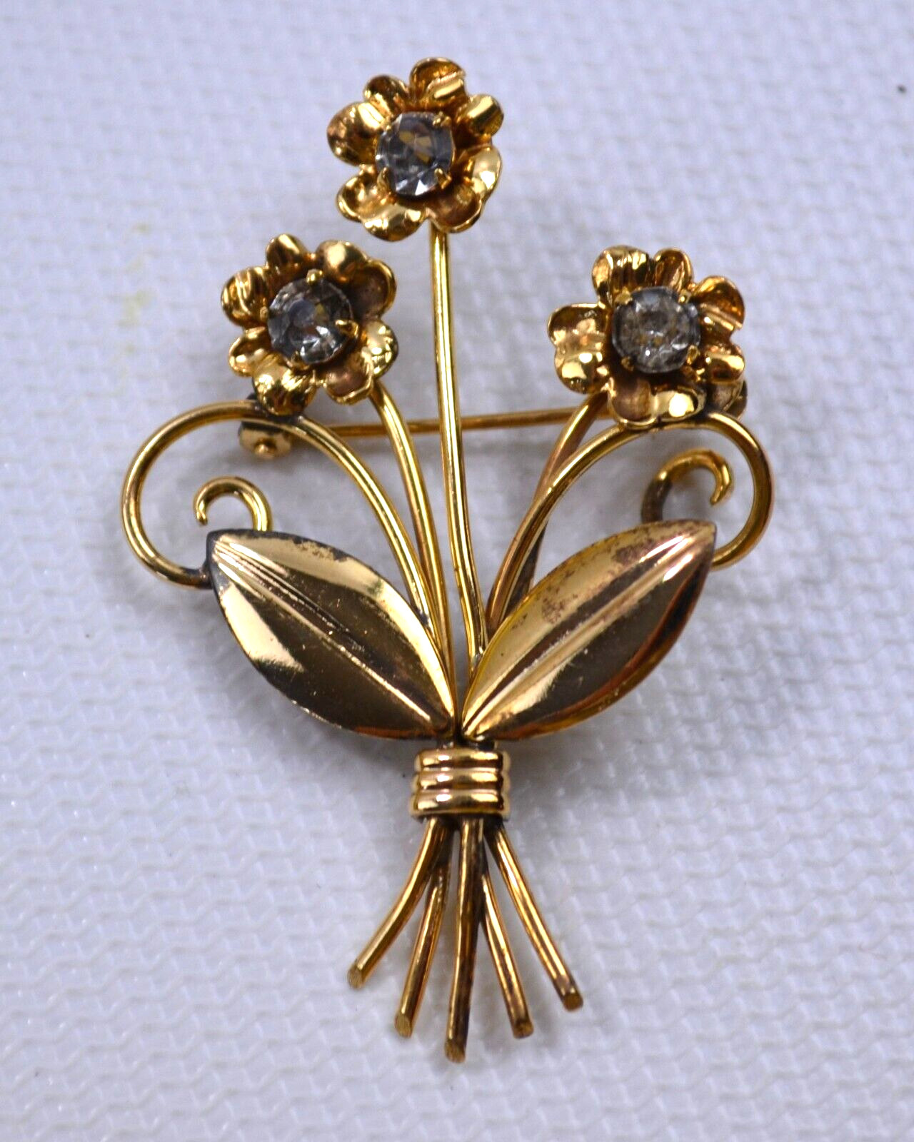 Vintage Gold Tone Brooch Pin Pendant Flower w/ Clear Rhinestones 2.25″