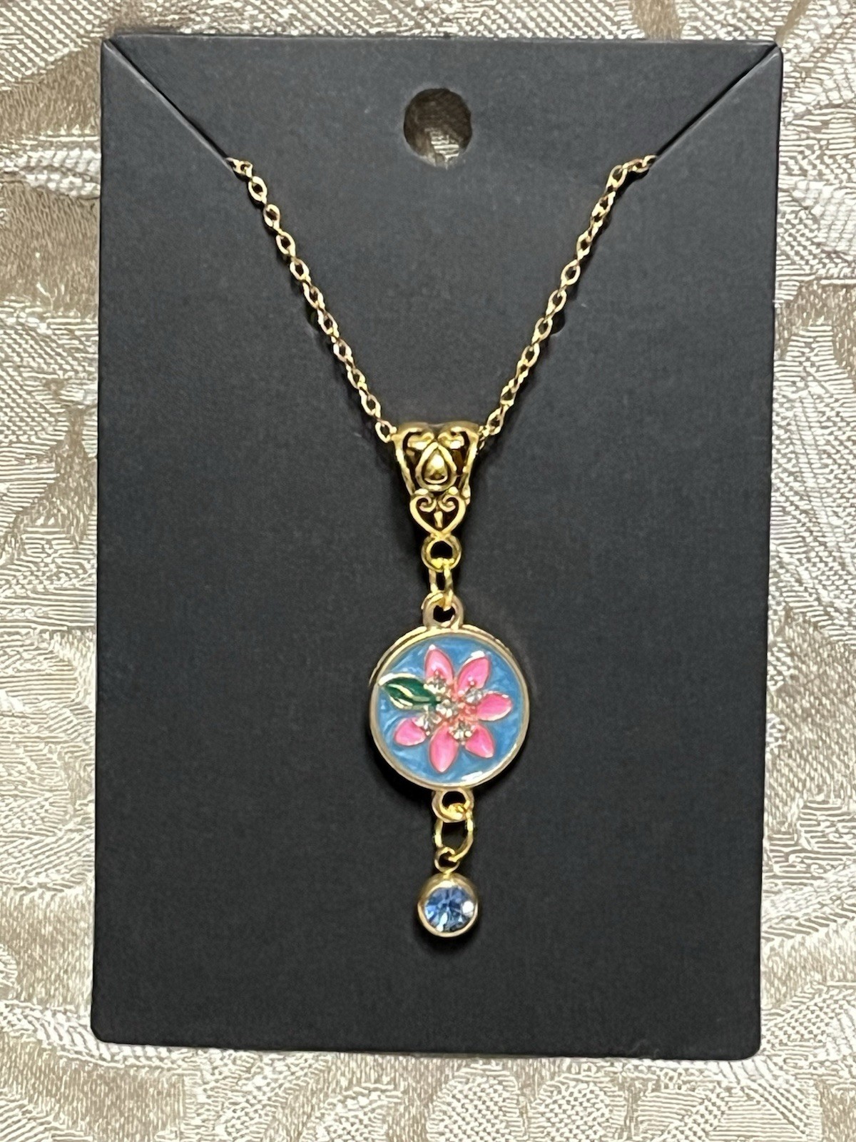 Retro Floral Gem Enamel Pendant Gold 18” Necklace Bohemian Floral Novelty