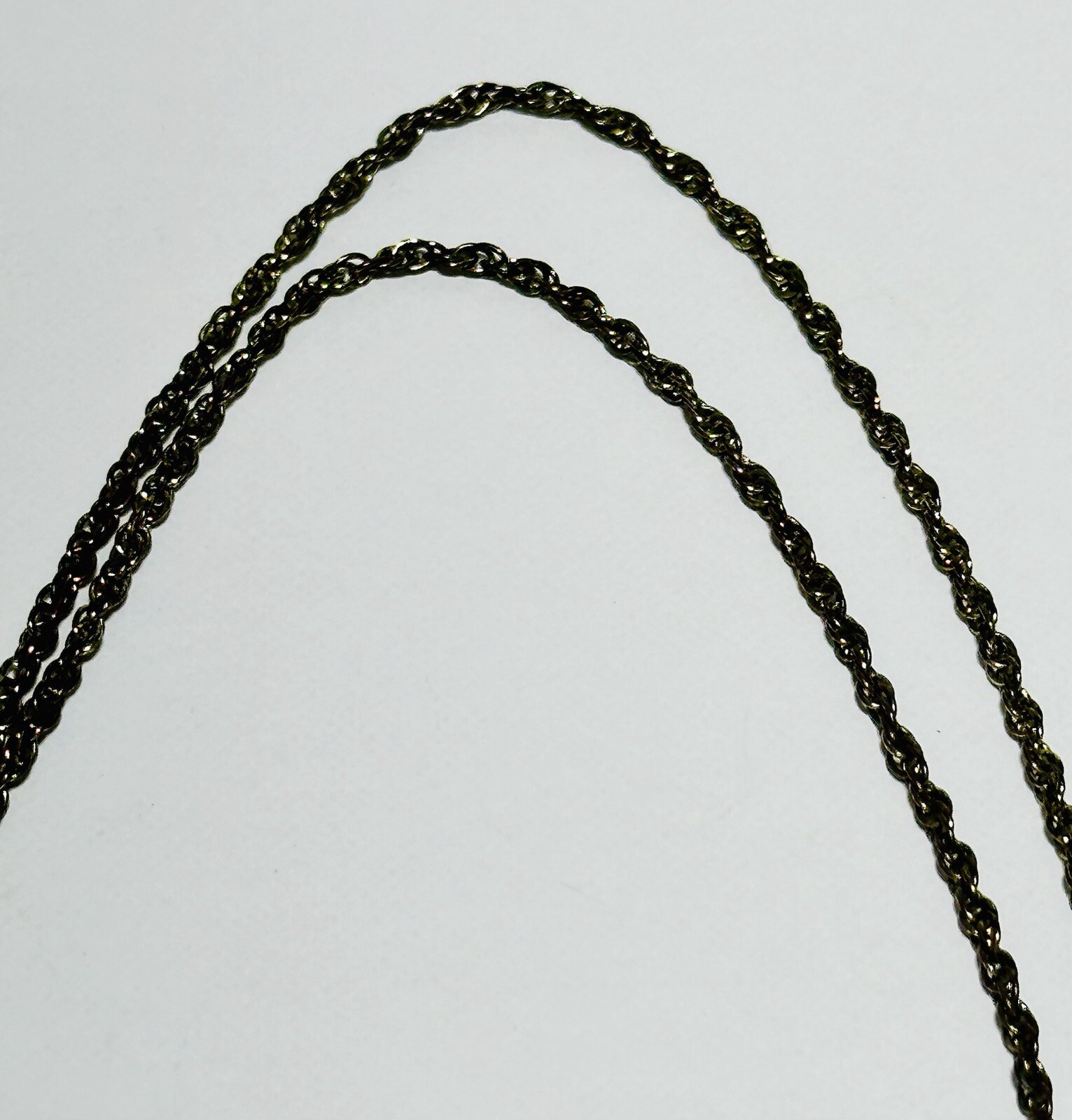 1928 Mother Of Pearl Iridescent Pendant Antique Gold Tone Necklace 17in