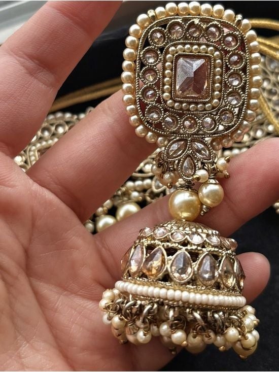 Gold-Tone Kundan and Pearl Bridal Choker Set