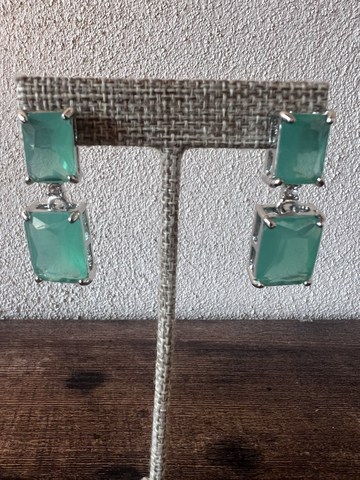 GORGEOUS 🔥 Simulated Teal Paraiba Tourmaline Rhinestone Dangle Drop Earrings