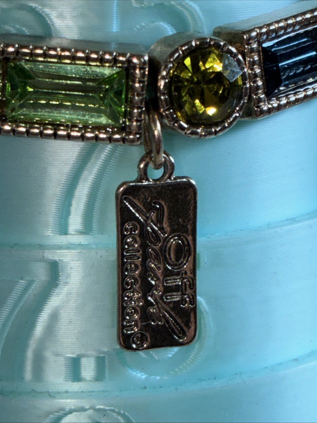 Off Park Collection 6 Bracelet Set! Beautiful Gold Tone Stretch Bracelets!