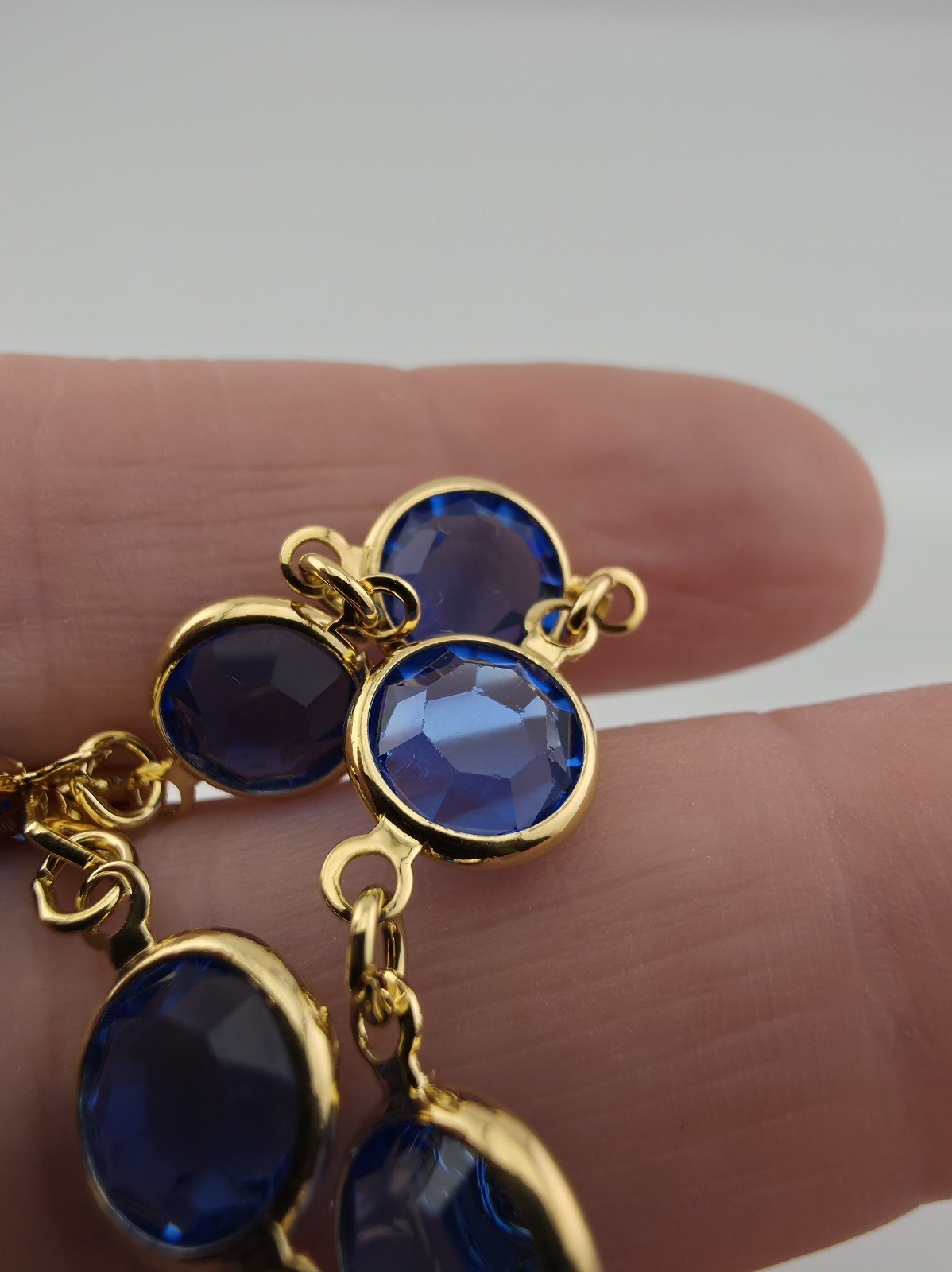 Vintage Swarovski Bezel Set Blue Stone Goldtone Bracelet Swan Mark 7.5″ Extender