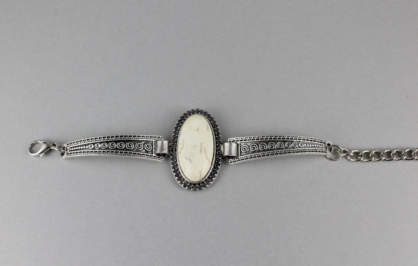 Cream Silver bracelet hinged bangle cuff chain link bracelet big faux gem