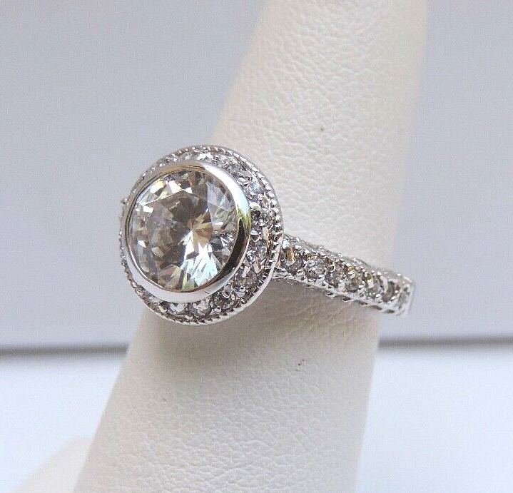 Sterling Silver & Round Cubic Zirconia Cocktail Ring 5.2gm Bright Rhodium Finish