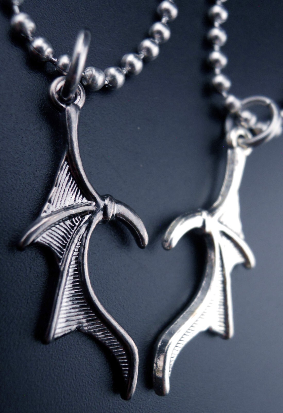 Couple Necklaces Stainless Chains New Goth Pendants Gothic Bat Wings Heart