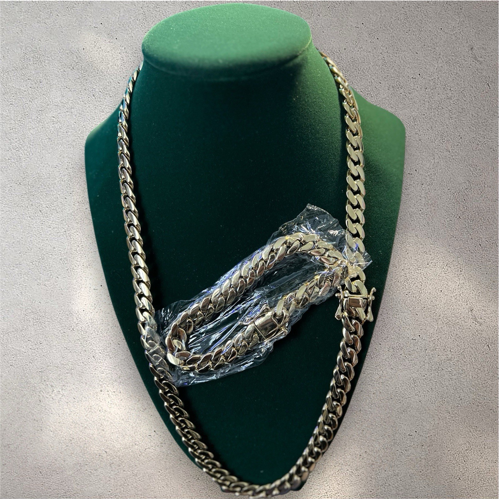 Set 2Pc Cuban Chain Necklace & Bracelet for Men 18K Gold Plated 10mm 8.5/26inch