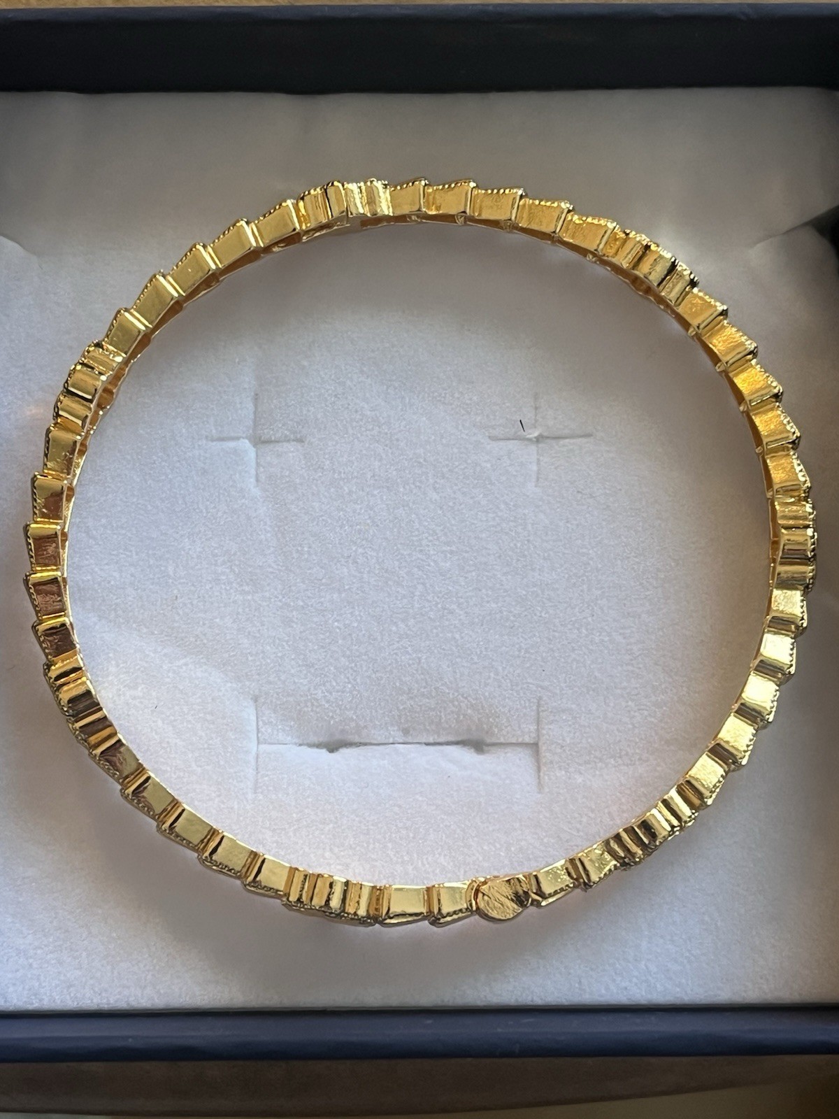 18k Gold Filled Bangle Size 8 With Intricate Designs Jewelry/bracelet