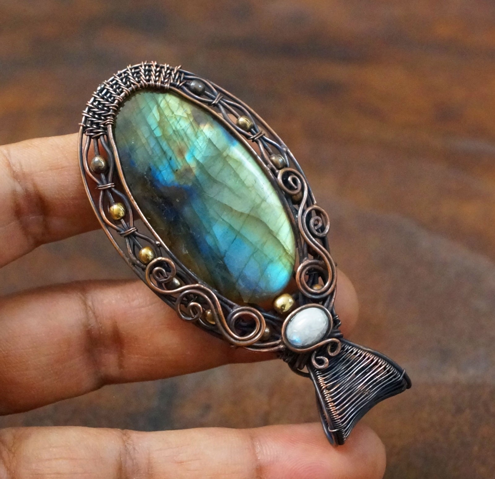 Green flash Labradorite Copper Wire Wrapped Pendant Handmade Gift Jewelry (PD-86