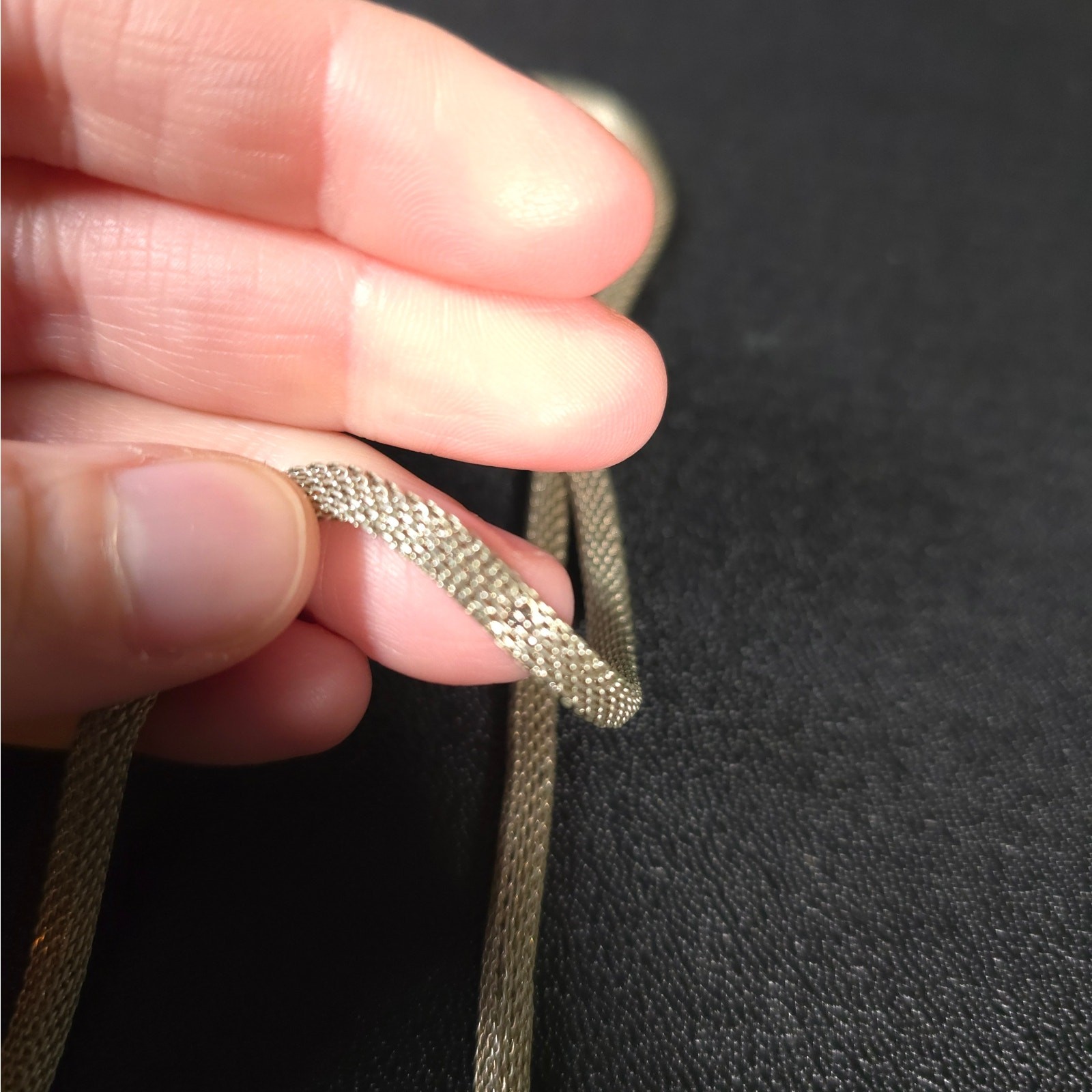 Unsigned Silver Tone Mesh Necklace Lobster Clasp