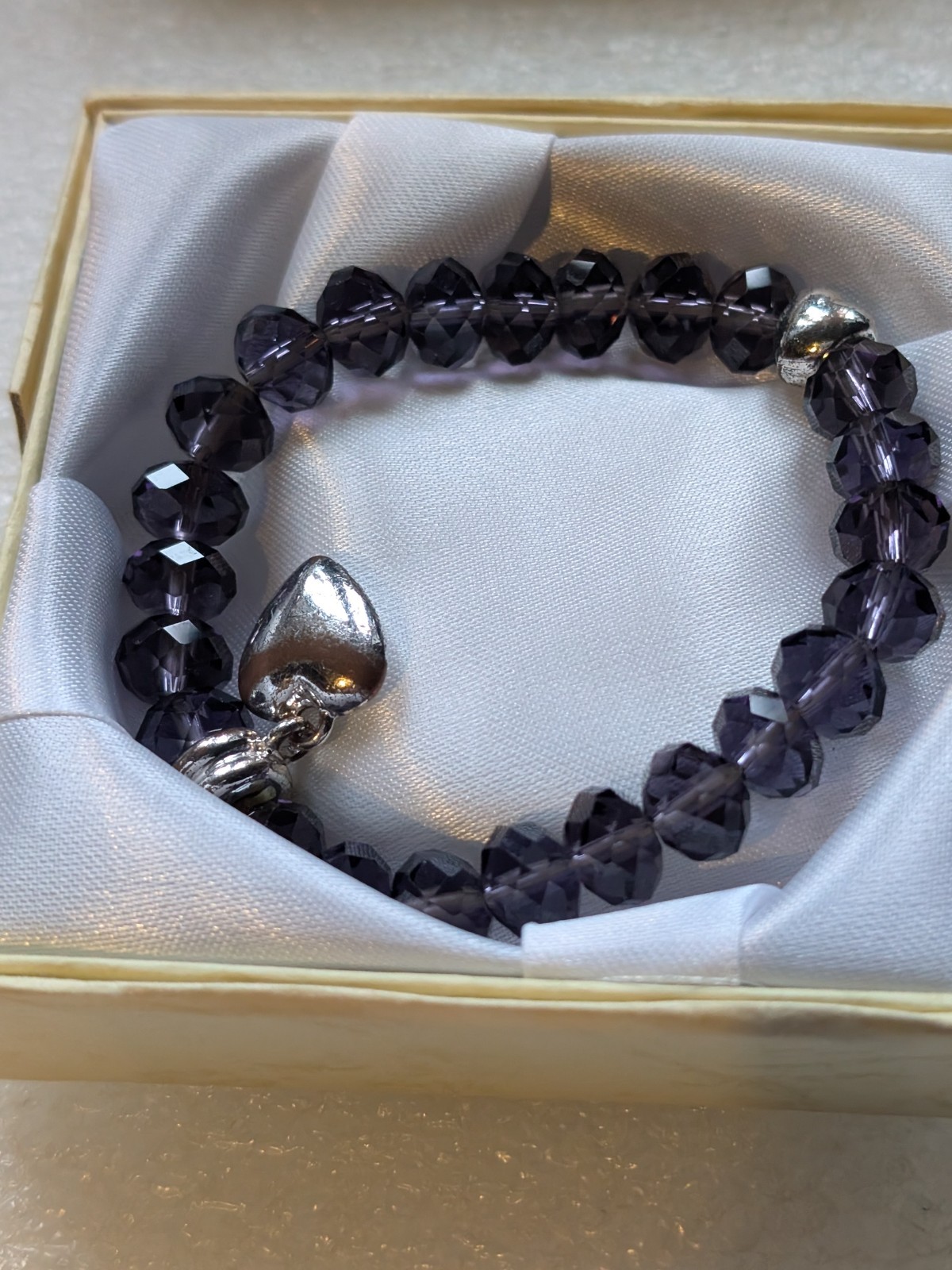Purple Crystal Elasticated Faux Amethyst Bracelet 30g Love Heart Charm New/ Box