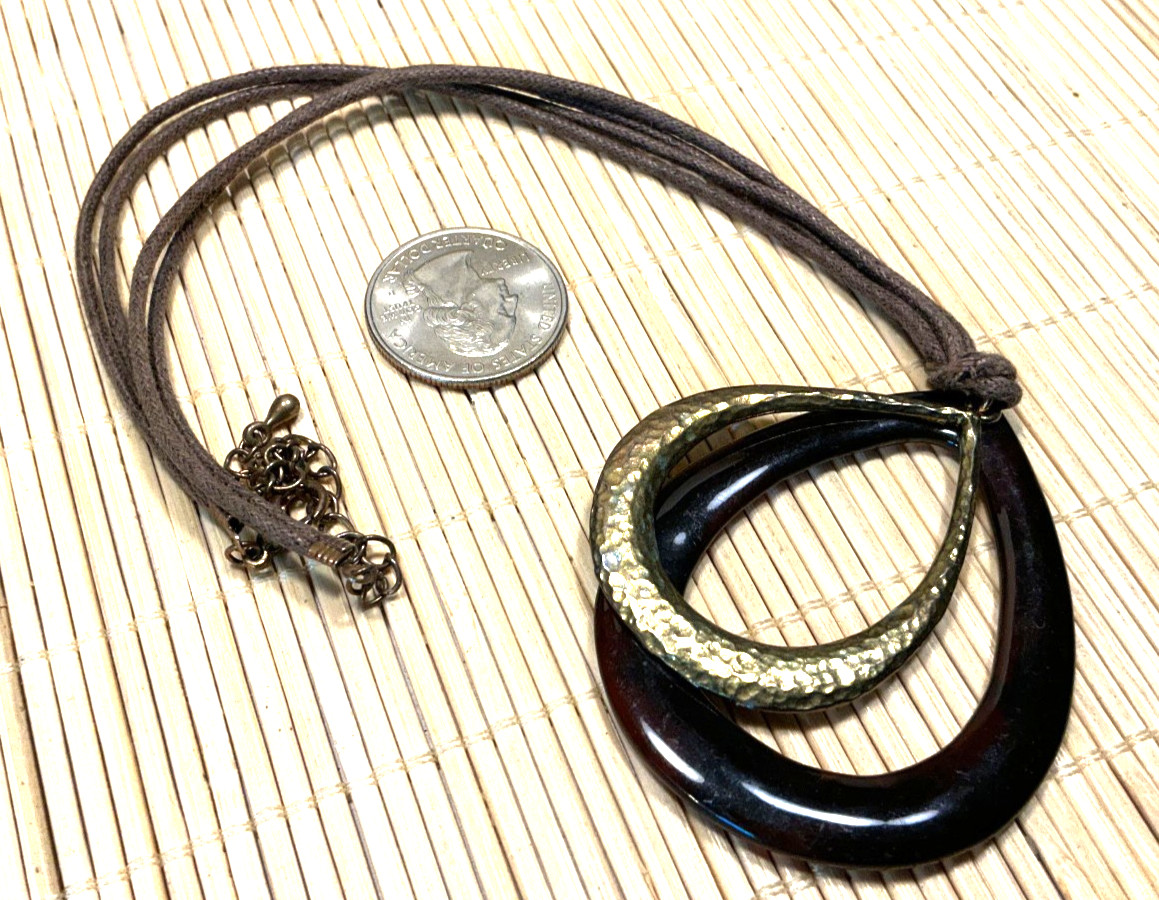 Fashion Necklace Hammered Gold Tone black Plastic Brown Cord Pendant Lot 103A